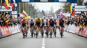 Sprint masivo de velocistas en la recta final de una etapa llana de ciclismo profesional